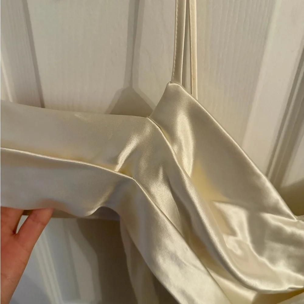 NWT Reformation Ronda Silk Dress in Ivory - Picture 6 of 10